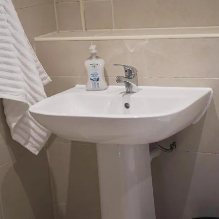 Croydon London Serviced Apartment Sweet Luxe Estates Экстерьер фото